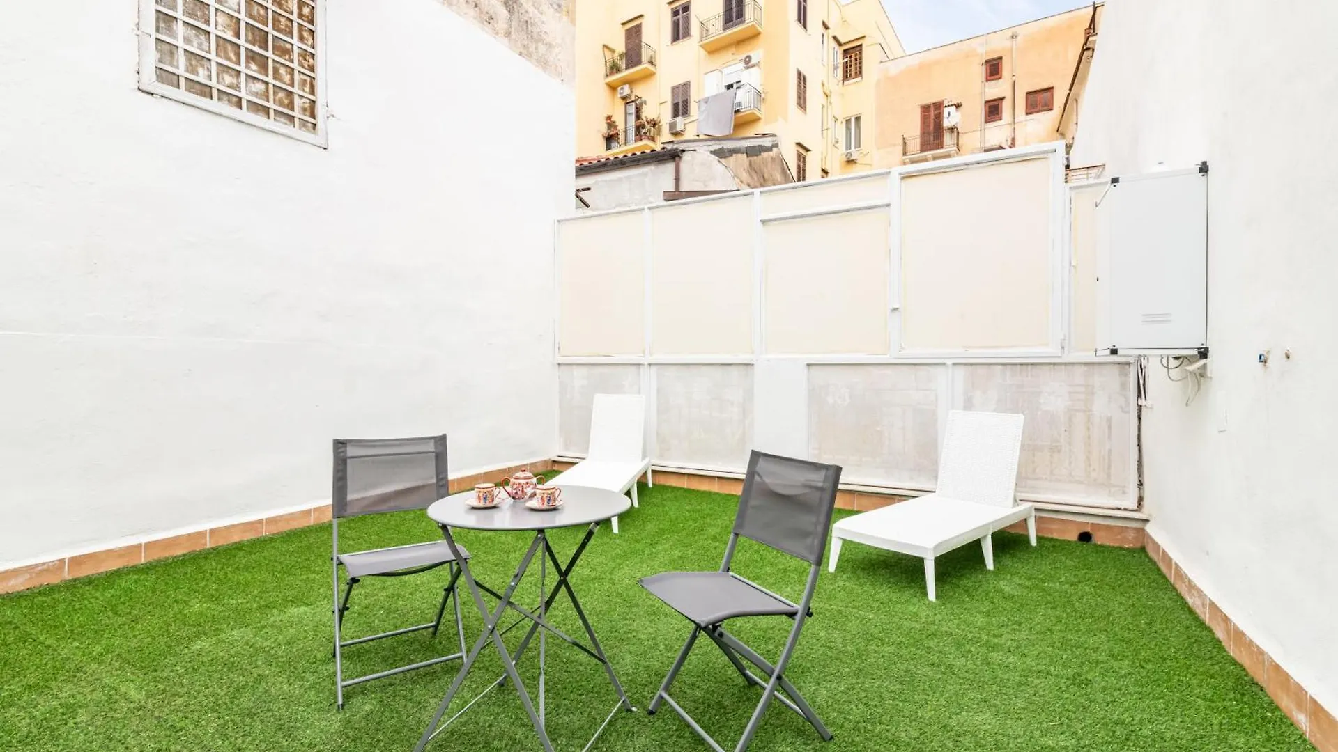 La Dimora Dei Mille - Roomy Apartment With Terrace Palermo 0*,