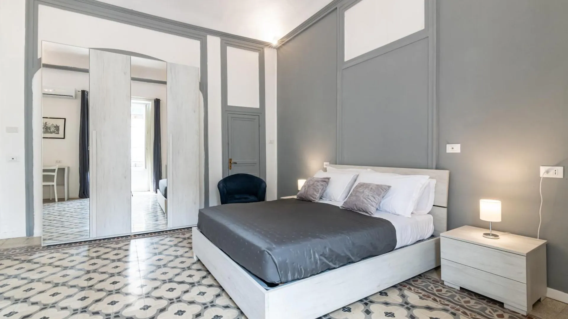 La Dimora Dei Mille - Roomy Apartment With Terrace Palermo